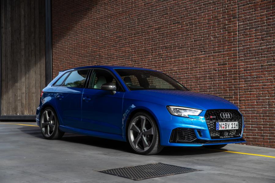  Audi RS3 Sportback (8V) 2017 года  (AU) (фото 23 из 40)